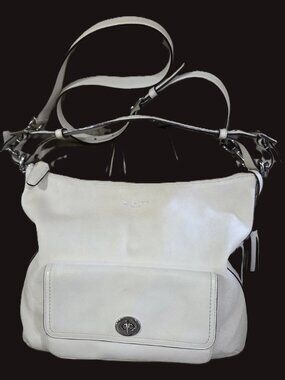 Coach New York White Leather Shoulder Bag